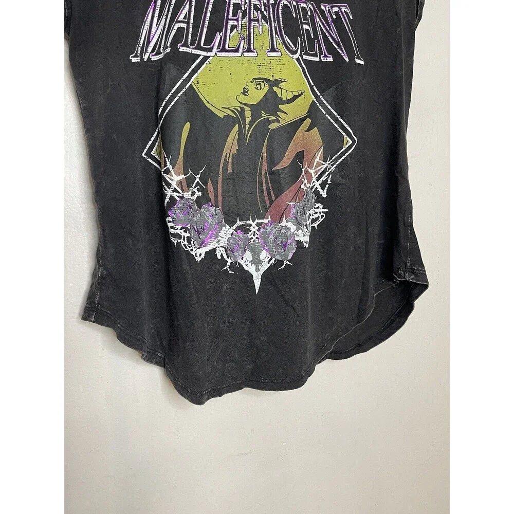 Disney Parks Maleficent Tshirt Womens XS Black Pepper Shirt Cuffed Short Sleeve